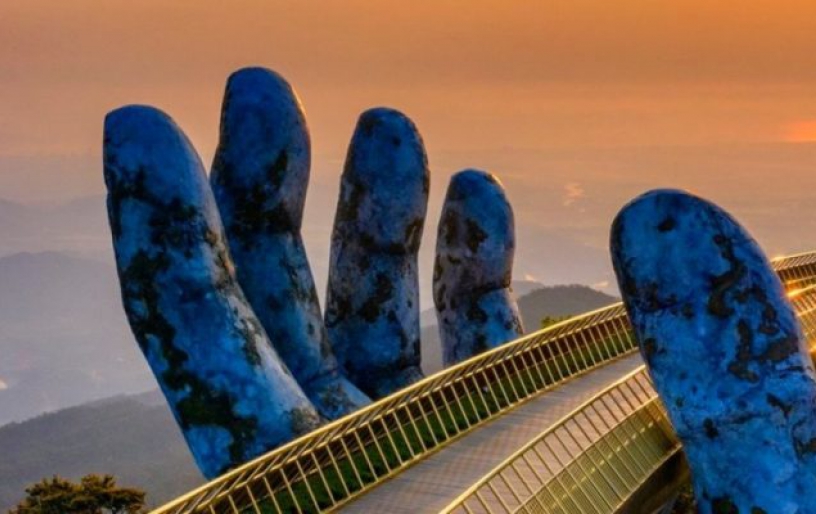 Hue to Hoi An via the Golden Bridge- Bana Hills