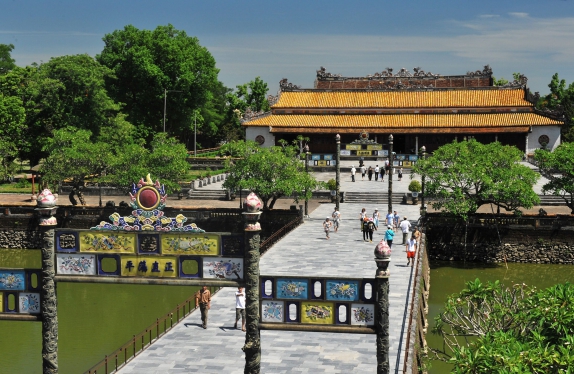 DISCOVER AUTHENTIC VIETNAM - 21 DAYS